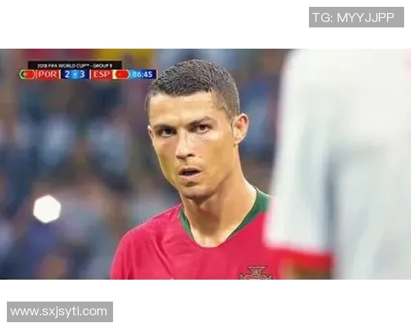 绿茵场上足球球星绽放迷人瞬间点亮无数球迷心中热血时刻